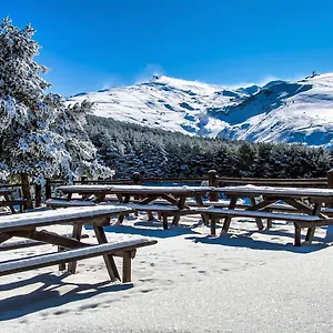 Todosierranevada Zona Baja - Montblanc Vistas A La Montana - Junto A Telecabinas Spanien